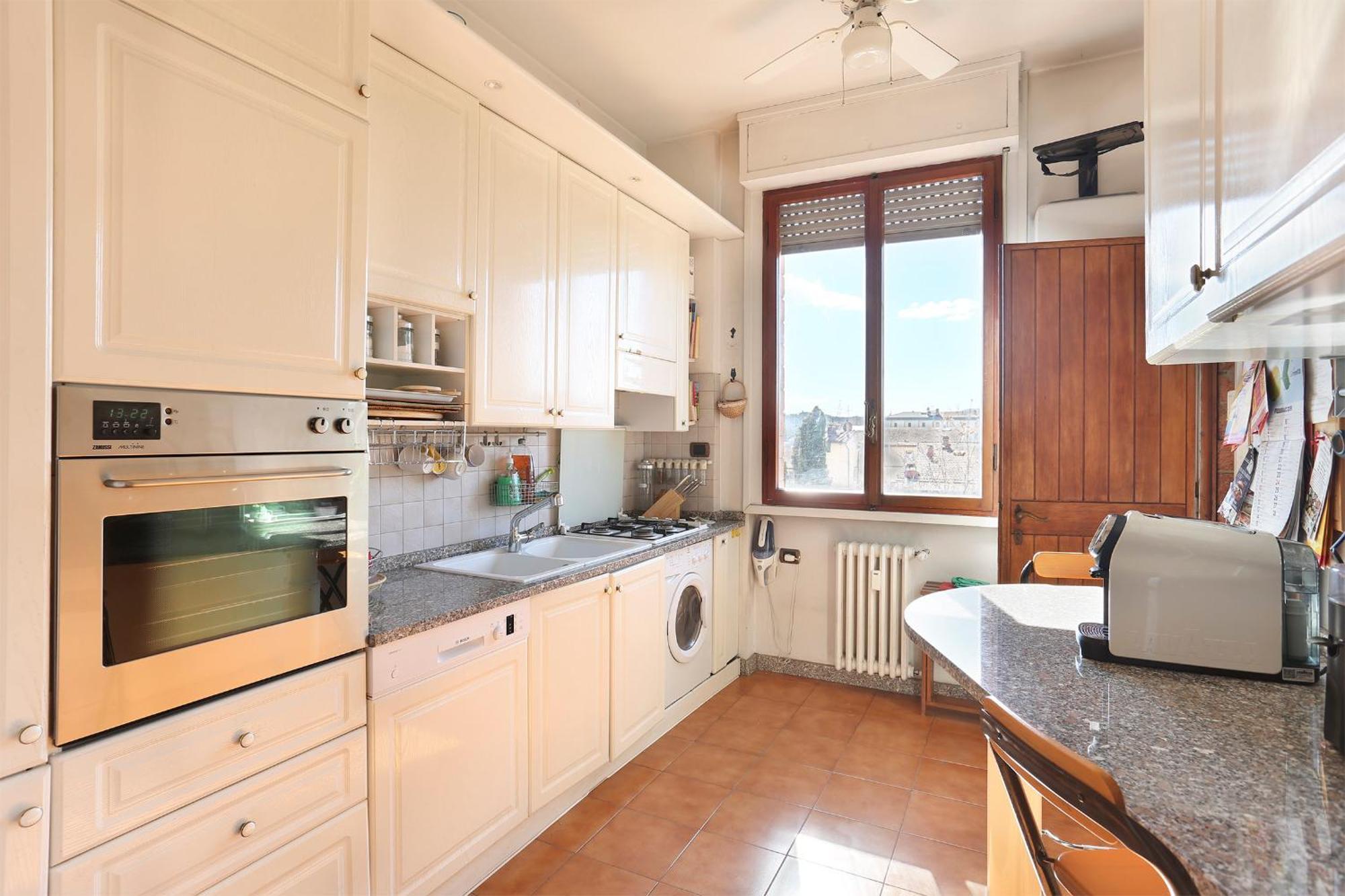 La Tua Casa A Firenze Con Parcheggio Privato Per 2 Autoアパートメント エクステリア 写真