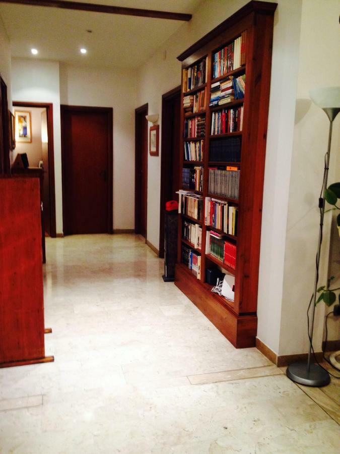 La Tua Casa A Firenze Con Parcheggio Privato Per 2 Autoアパートメント エクステリア 写真